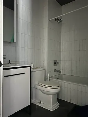 Rented by Hagstrom Management Inc | media 5