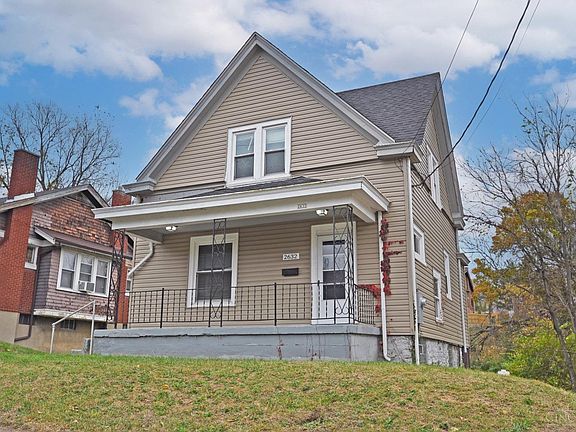 2nd image of 2632 Cora Ave