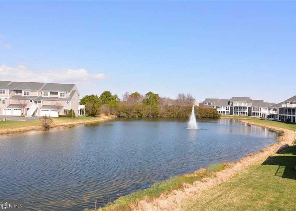 1st image of 38211 Lake Dr APT 1032