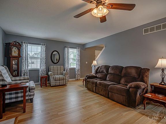 5th image of 4048 Greatus Dr