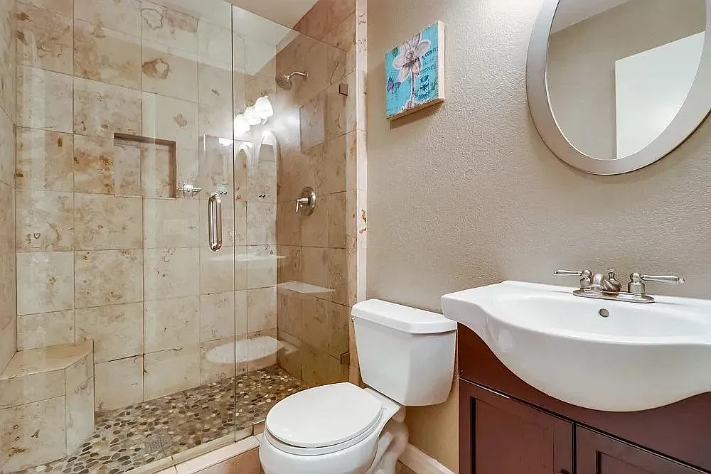2 bed, 1102 sqft, $3,800 — Photo 3