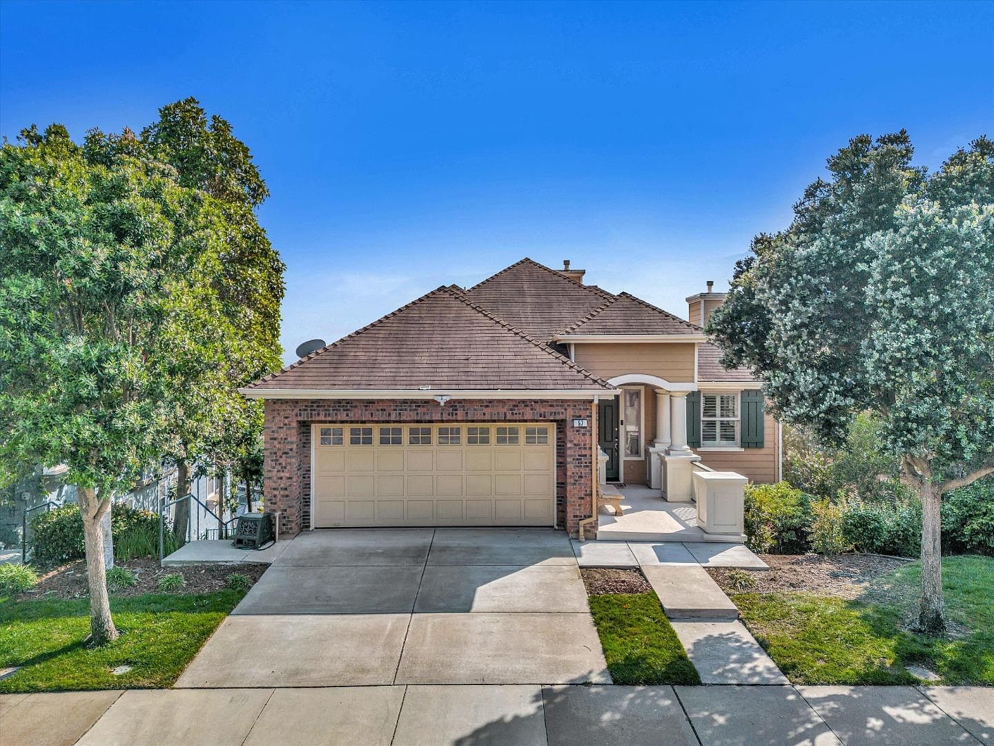 57 Golden Aster Ct, Brisbane, CA 94005 | MLS #ML81942807 | Zillow