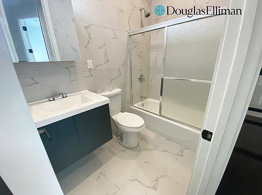 Rented by Douglas Elliman | media 19