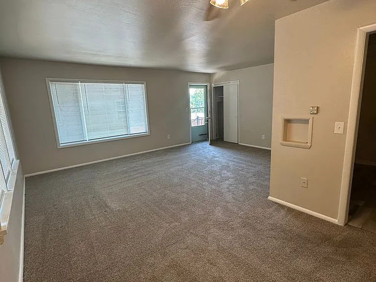 207 Lewis St LLC - 207-209 Lewis St — Photo 5