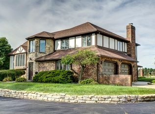 443 S Fairfield Rd, Bellbrook, OH 45305