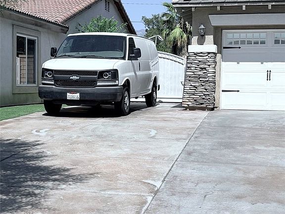 4th image of 924 Aria Rd