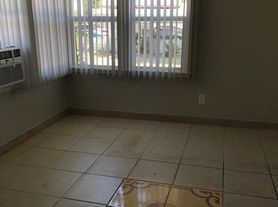 6313 Cahuenga Blvd, North Hollywood, CA