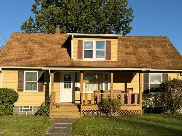 830 Lafayette Ave, Niles, OH 44446