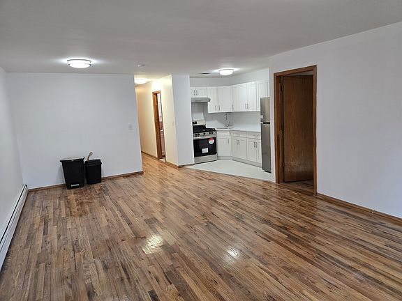 5th image of 8723 Kingston Pl #1