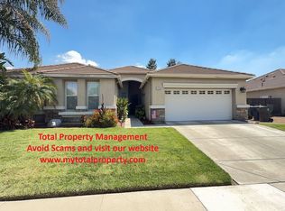 186 Montana De Oro St, Tulare, CA 93274