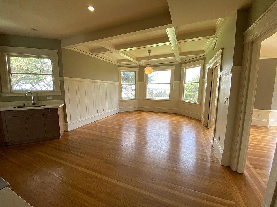 1st image of 667 Parker Ave