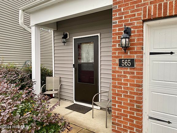 2nd image of 565 Golden Villas Drive