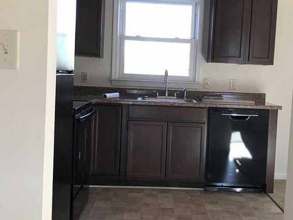 3rd image of 2112 Hamway Dr