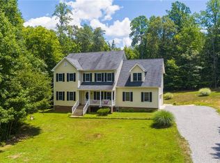4863 Kimber Ln, Gum Spring, VA 23065