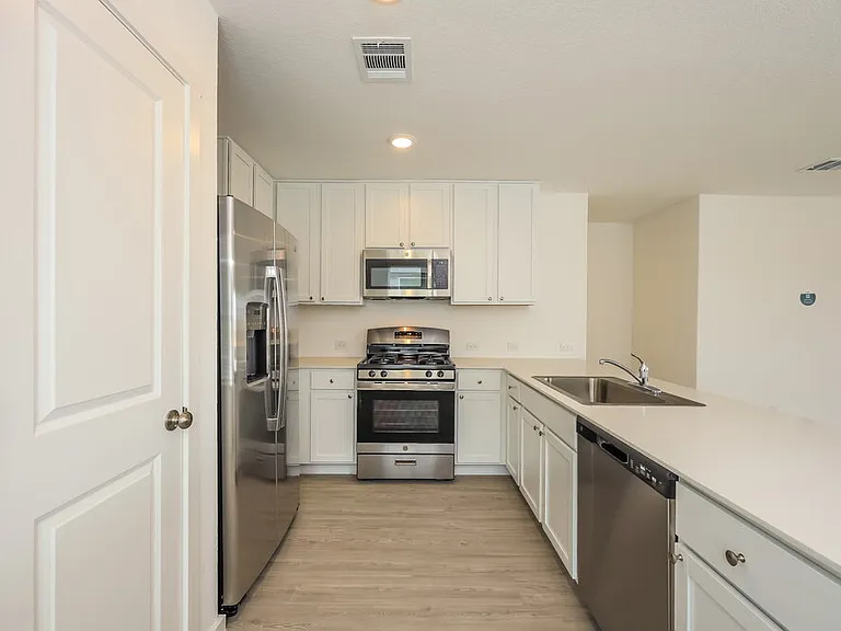 3605 Knob Trl — Photo 8