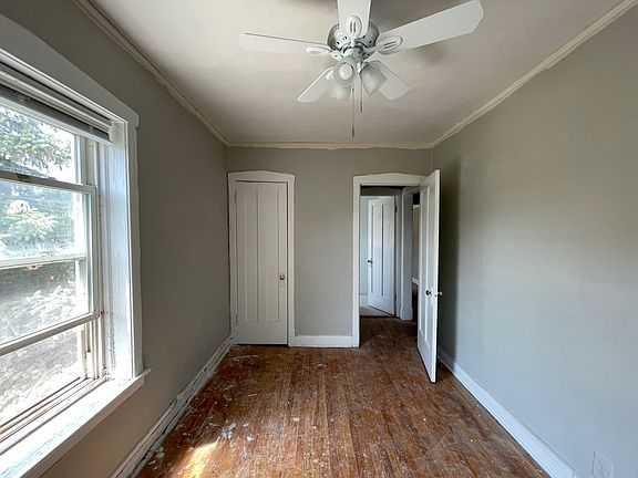 5th image of 6526 N Lakewood Ave #6540-6
