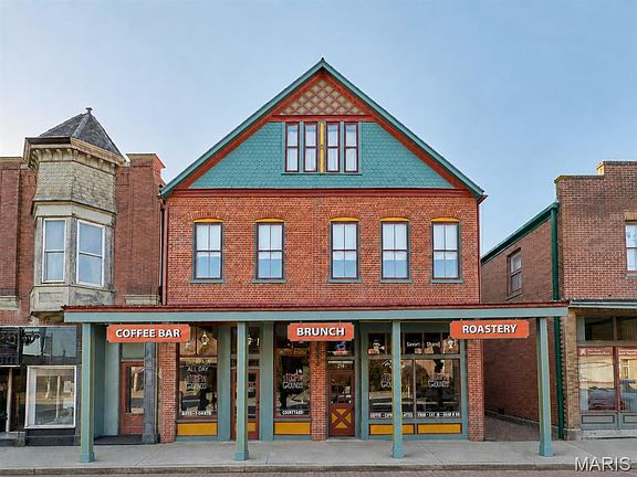 2nd image of 214 E 1st St