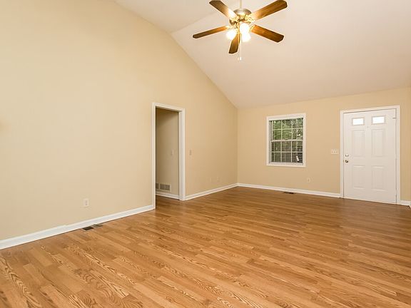 5th image of 1610 Summit Rdg