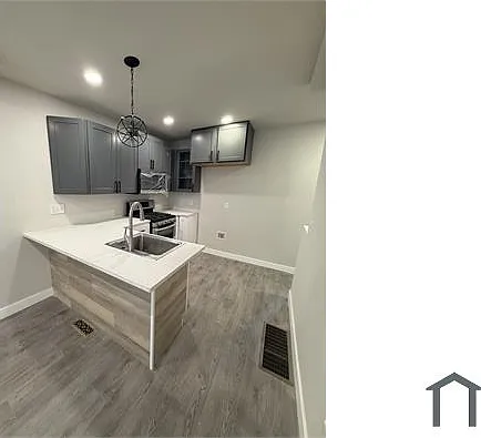 2938 Westmont St — Photo 5