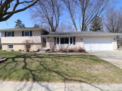 422 Woodview Drive, Sun Prairie, WI, 53590