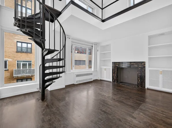 61 East 77th Street image 1 of 25
