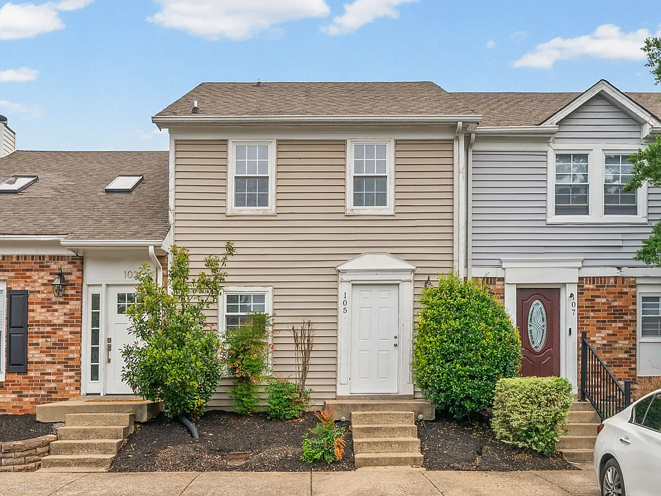 105 Greenland Ct