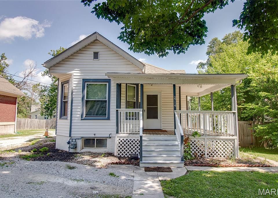 1st image of 2714 Brown St