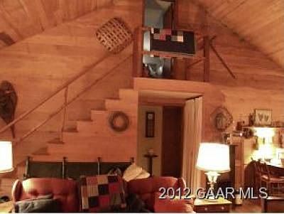 2nd image of 403 Shenandoah Mountain Dr