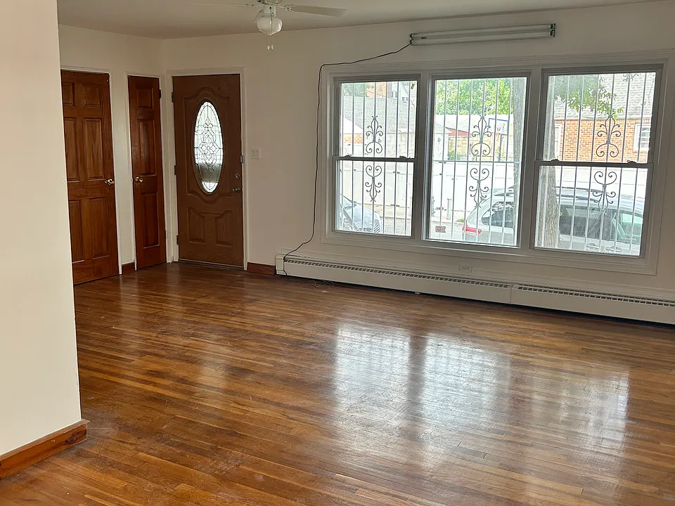 233-24 87th Ave