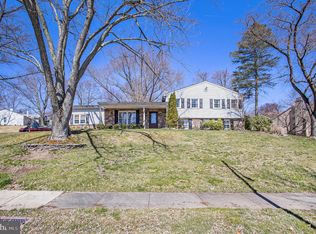 3275 Pebblewood Ln, Dresher, PA 19025