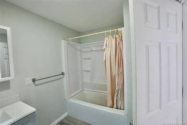389 Orchard St — Photo 30