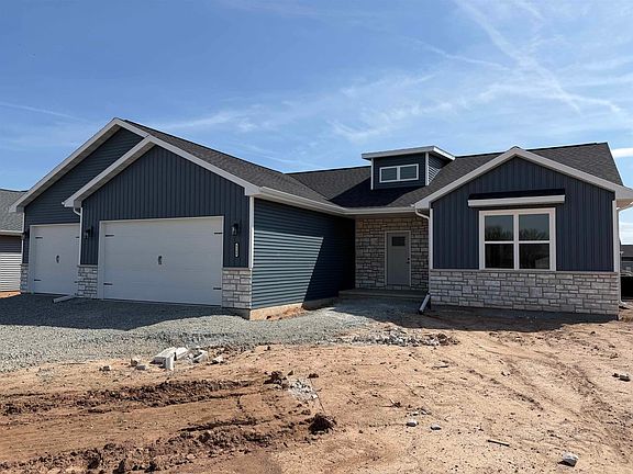 2nd image of N9246 Homestead Ln