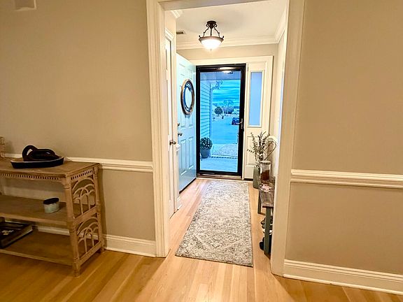 2nd image of 2693 Westminster Drive