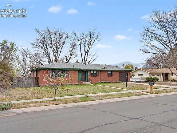 2nd image of 2724 Marilyn Rd