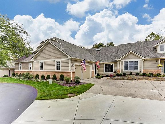 3rd image of 36 Martingham Ct