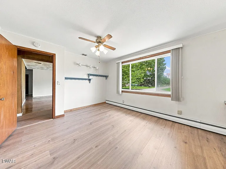 1055 Blue Ridge Ave — Photo 21