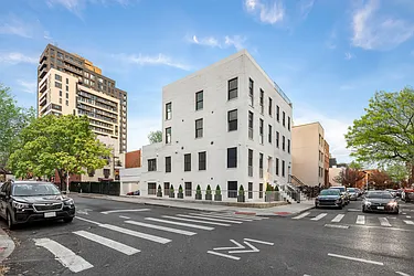 61 South 4th Street in Williamsburg