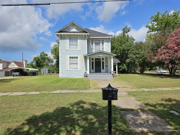 200 S Canton St, Mexia, TX 76667