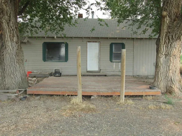 2421 Grove School Ln, Vale, OR 97918