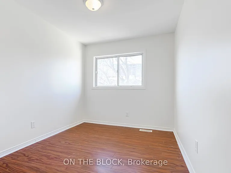 47 Carleton Pl — Photo 25
