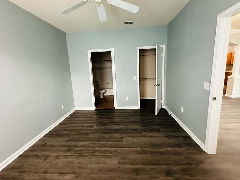 8290 Gate Pkwy W #907 — Photo 21