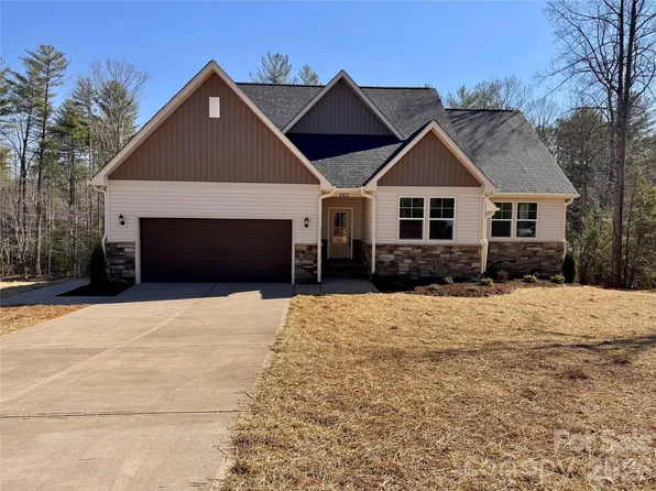 2422 Kimberly Ave, Morganton, NC 28655