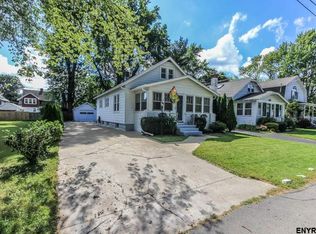 511 Lindsay Ave, Glenville, NY 12302