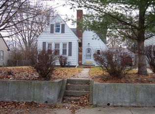 2521 16th Ave, Rockford, IL 61108