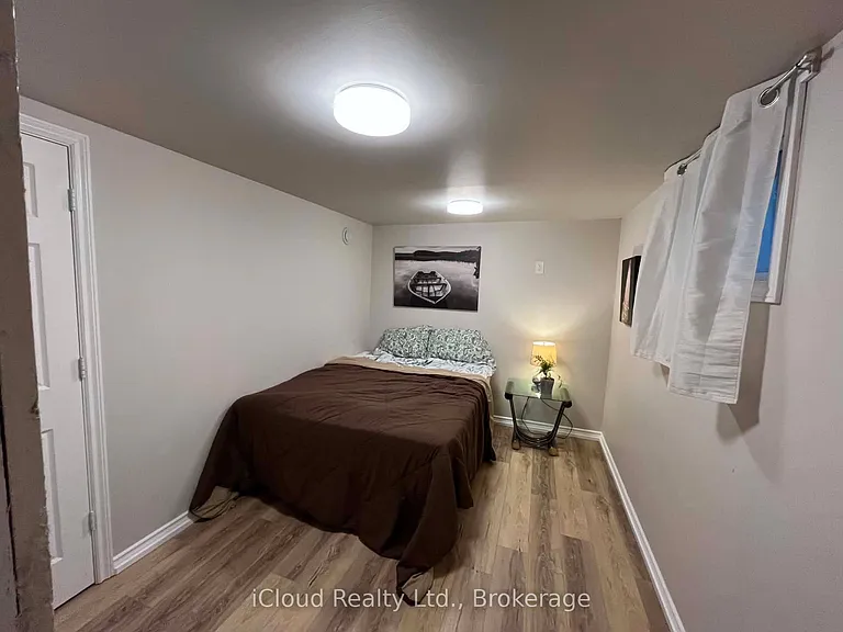 21 Warkdale Dr — Photo 5