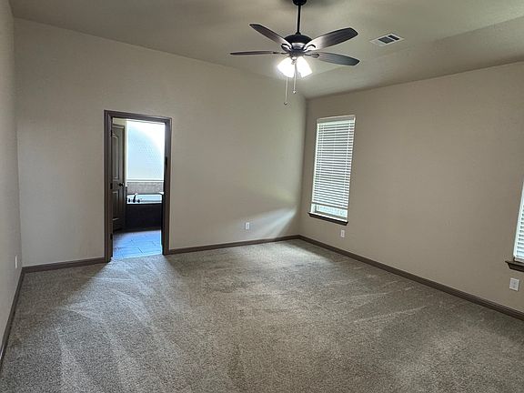 2nd image of 1317 Oleander Dr