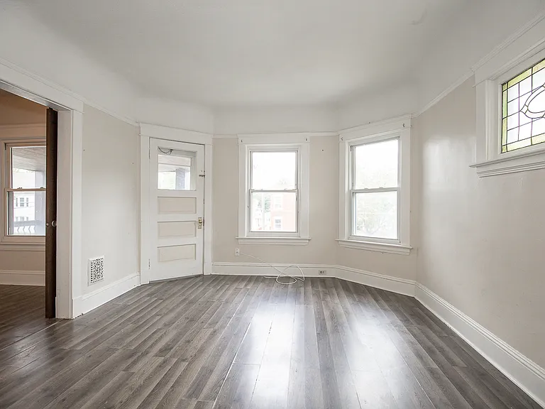 1545 Coutant Ave — Photo 11