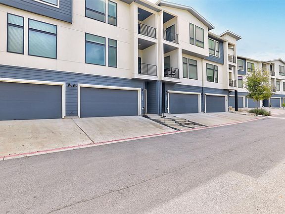 2nd image of 2050 Lohmans Spur Rd #102