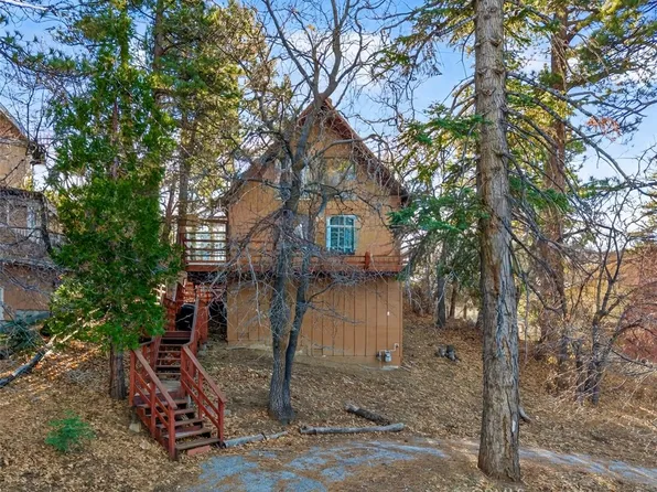 845 Villa Grove Ave, Big Bear City, CA 92314