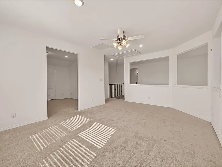 1006 Grey Dusk Ct — Photo 36
